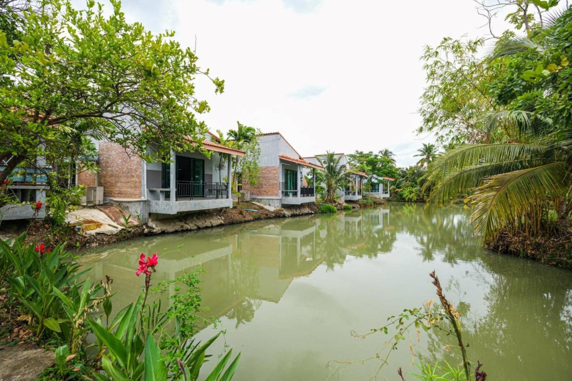Busaya Resort & Cuisine Nakhon Pathom Exterior foto